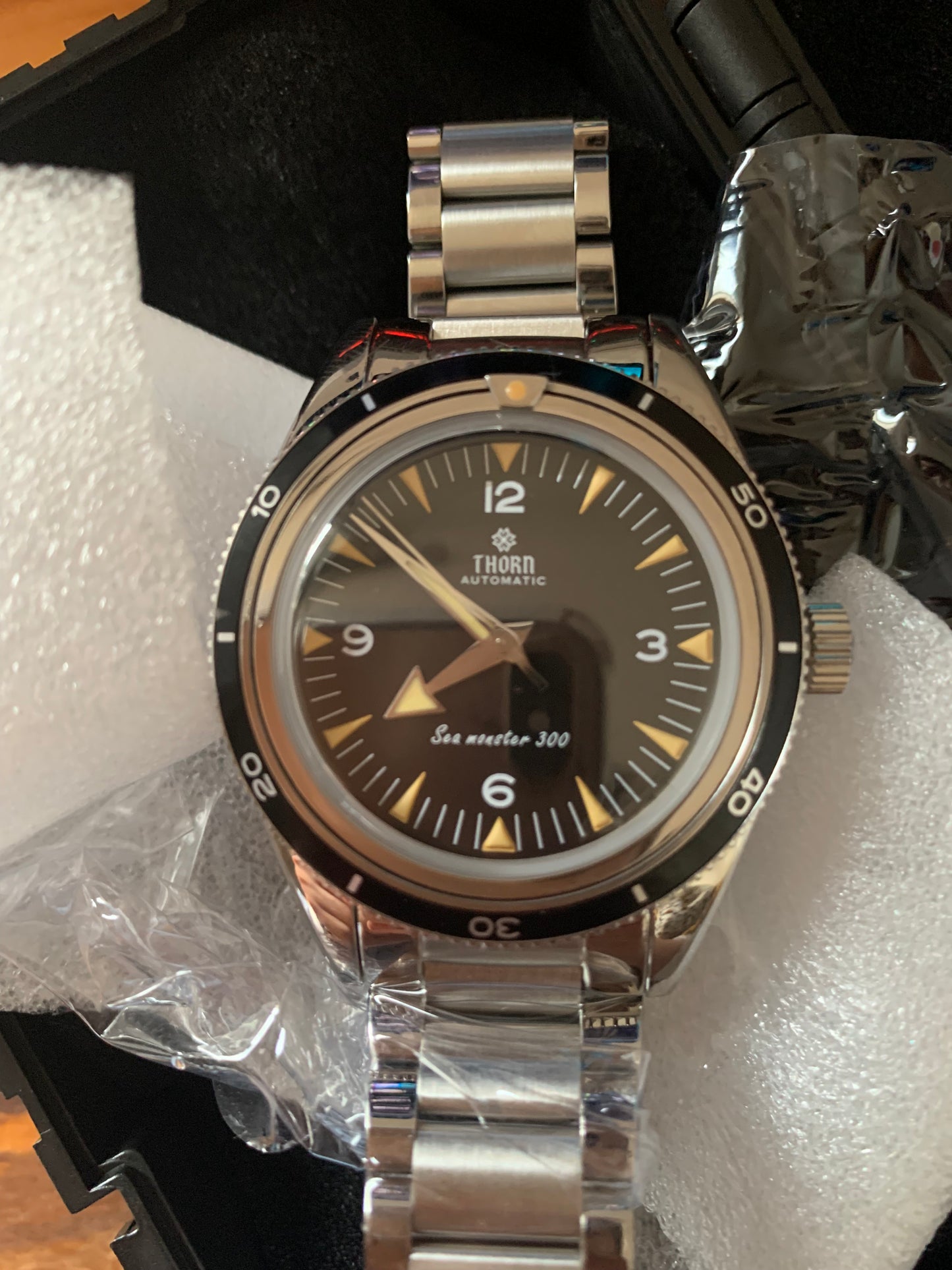 ★EU Pre-Owned★Thorn T026B 38mm Vintage Diver (Bezel Slightly Misaligned)