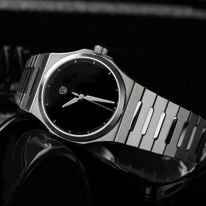 Watchdives WDC0001 PREMIER black dial watch showing the polished case edge and crown