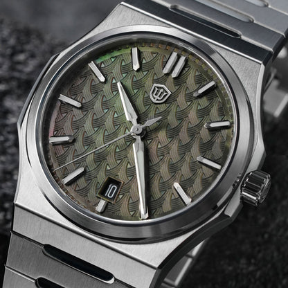 Watchdives WDC0001 PREMIER green dial watch with case and bracelet finishing detail