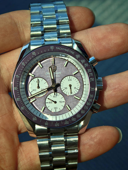 Watchdives WD1864 green linen dial detail