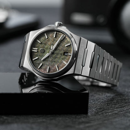 Watchdives WDC0001 PREMIER black dial watch, front-facing product image