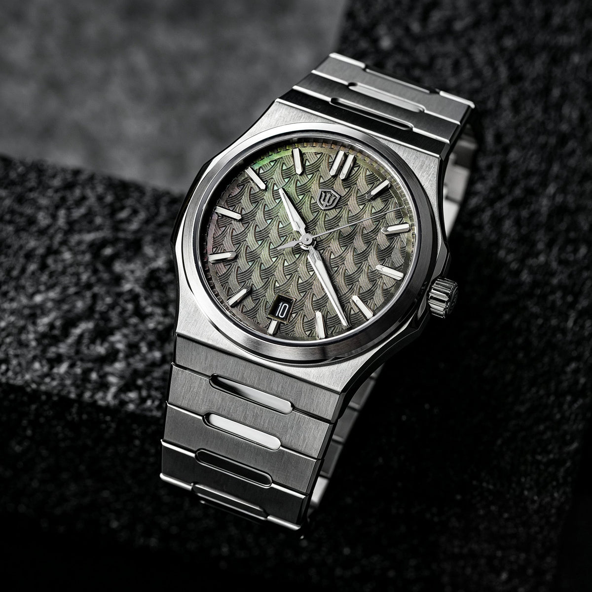 Watchdives WDC0001 PREMIER green mother-of-pearl dial with stainless steel bracelet, product view