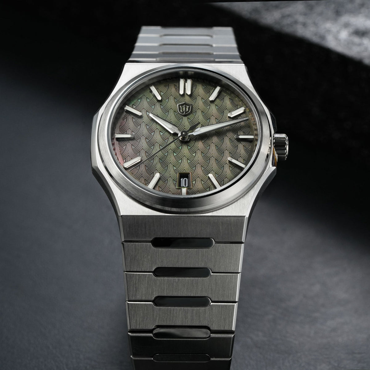 Watchdives WDC0001 PREMIER textured green mother-of-pearl dial and applied hour markers