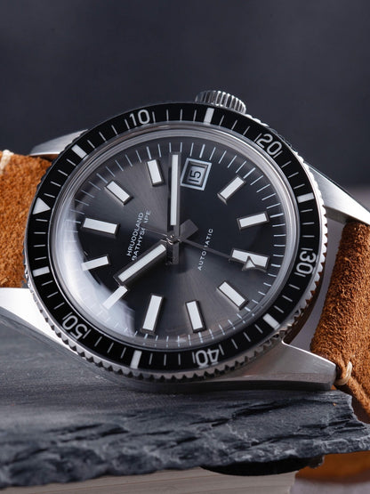 Hruodland 40mm Vintage Diver Watch F031