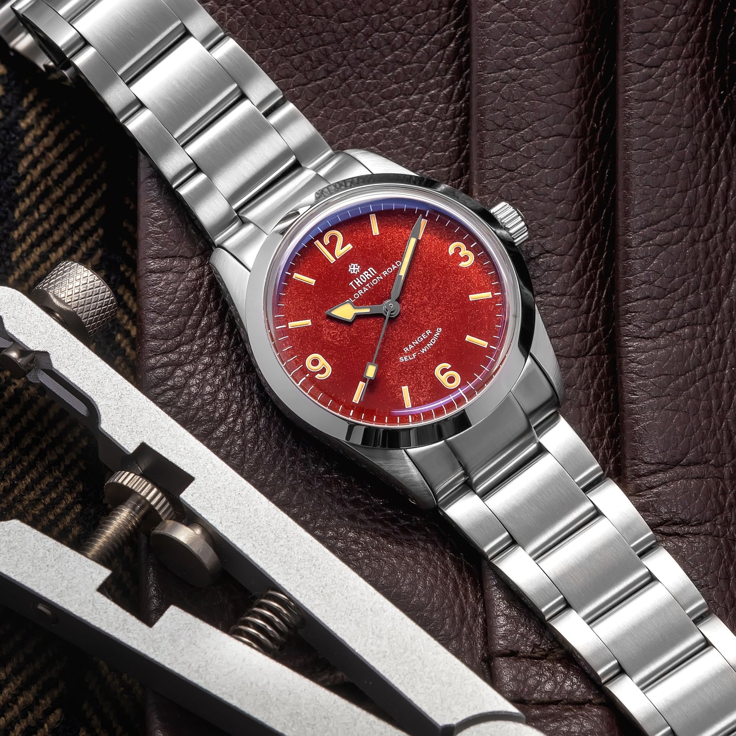 Thorn 34mm Vintage PT5000 Dive Watch T003