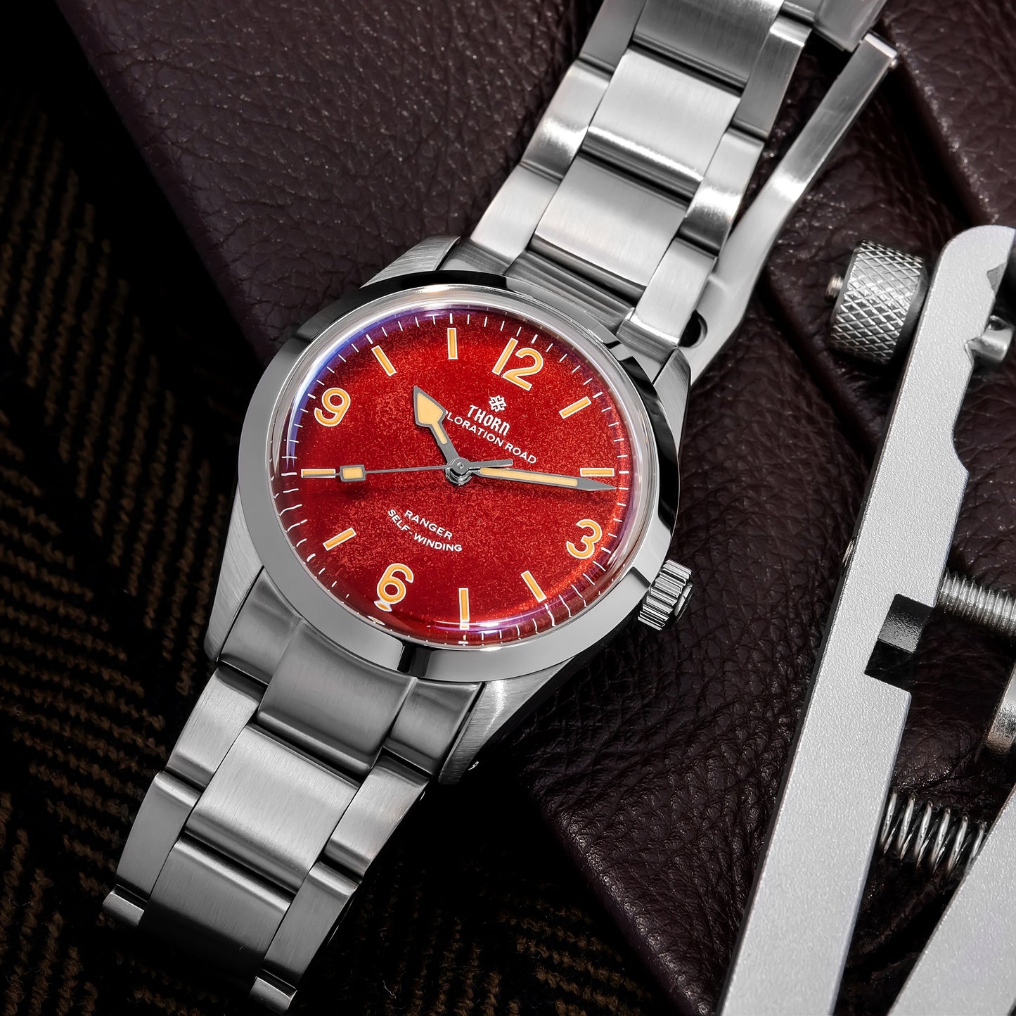 Thorn 34mm Vintage PT5000 Dive Watch T003