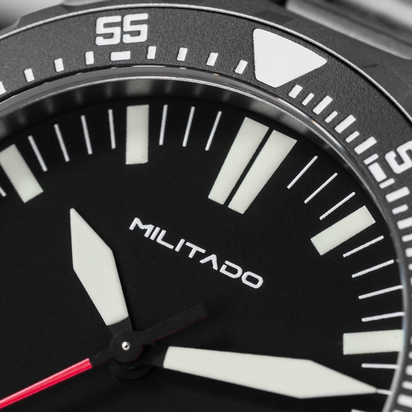 Militado 39mm Dive Watch Sapphire Crystal Military Watch ML16