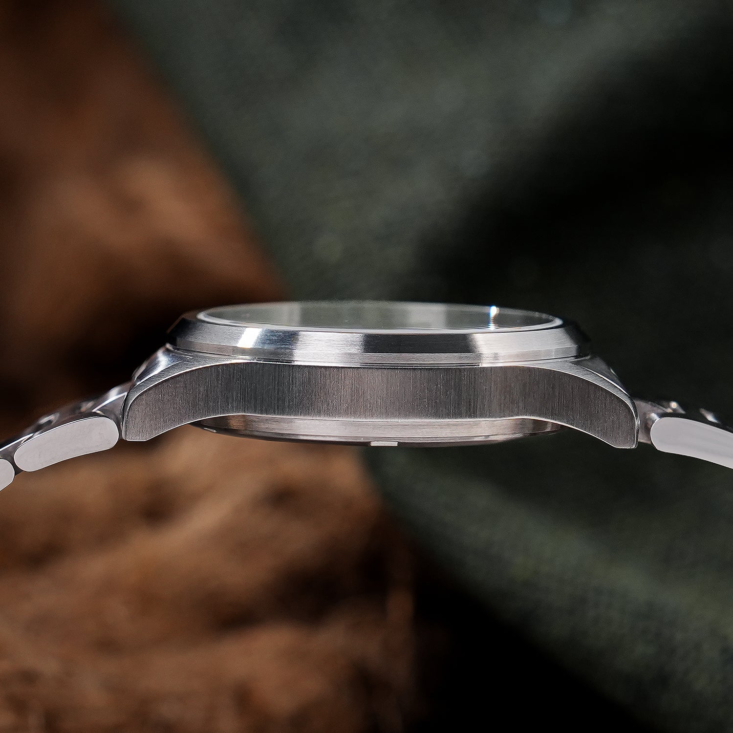 Militado 36mm Field Watch VH31 Sweeping Movt Men Watch ML18