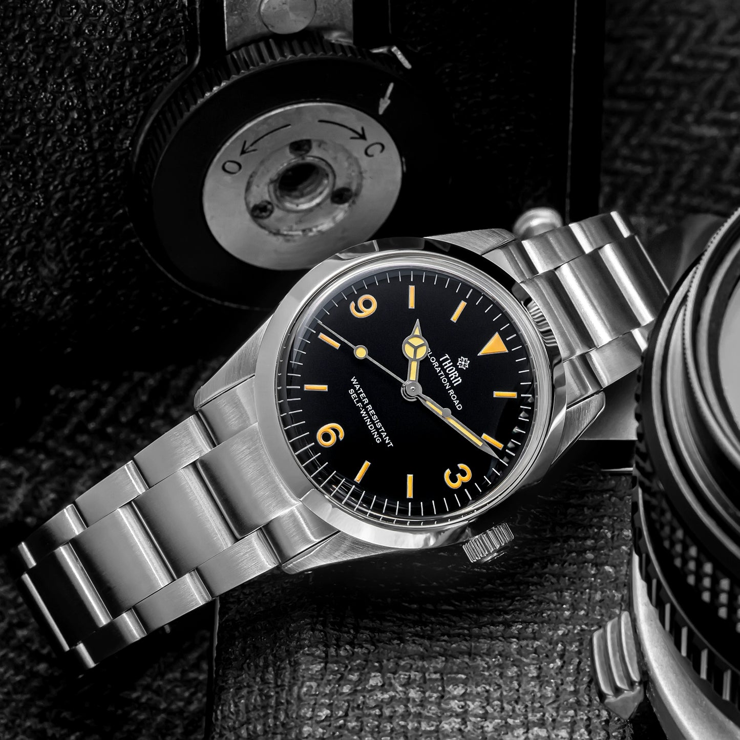 Thorn 34mm Vintage PT5000 Watch T005