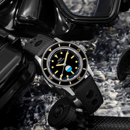 Thorn 38mm 50 Fathoms Smil-Spec PT5000 Dive Watch T007
