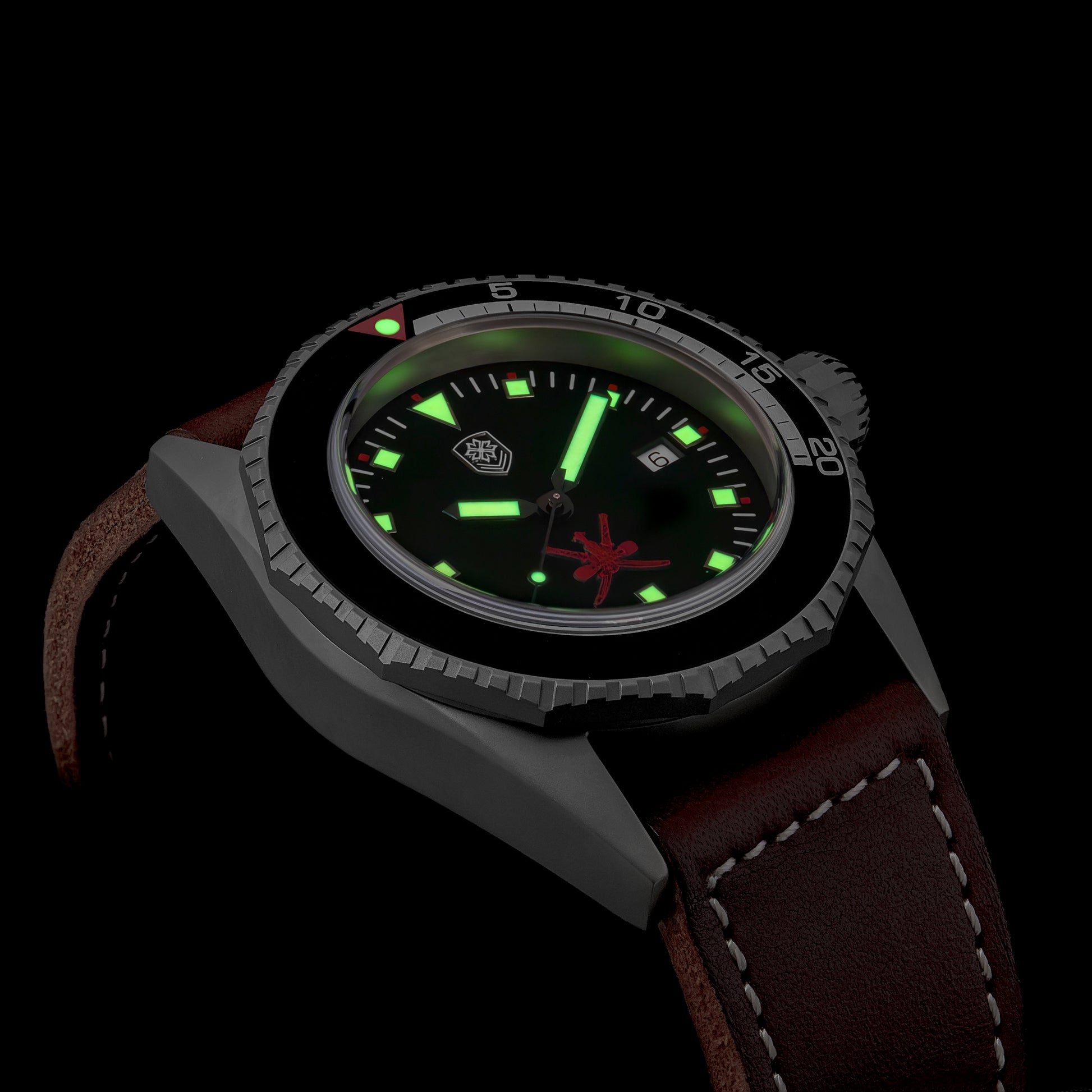 THORN T019 vintage-style diver with red emblem and C3 lume