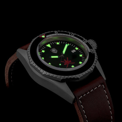 THORN T019 vintage-style diver with red emblem and C3 lume
