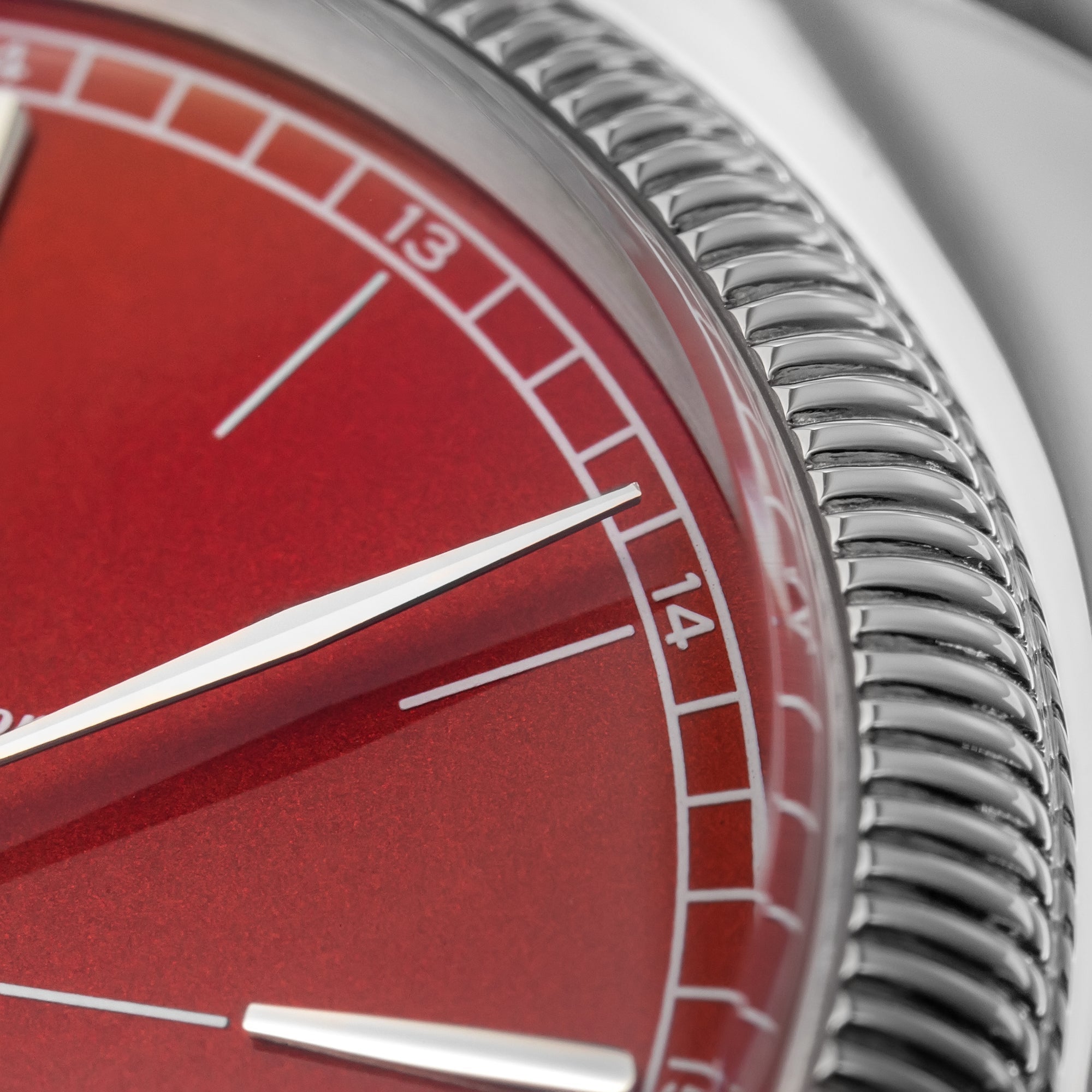 Thorn T017 Retro Cushion Quartz Couple's Watch | Classic Design