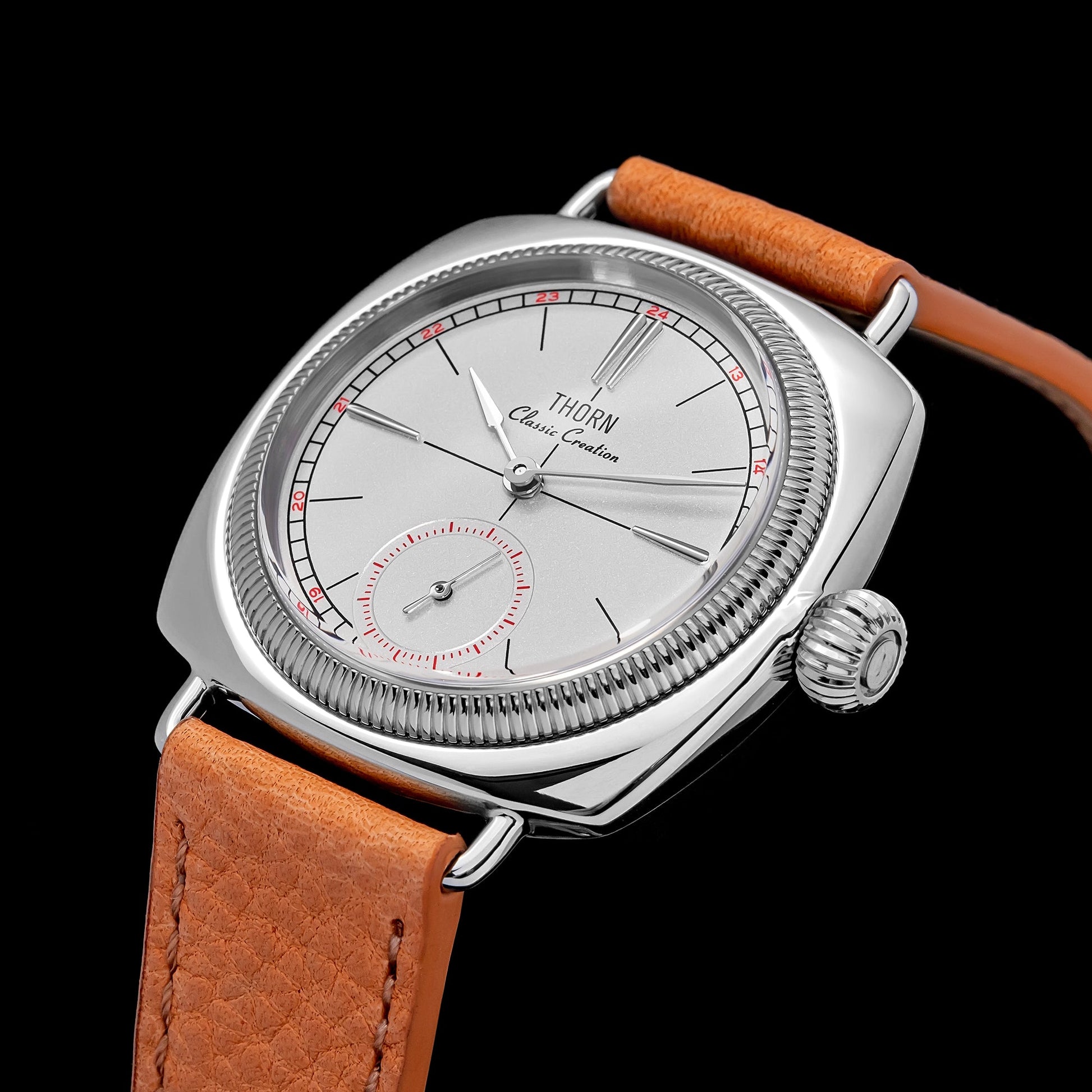 T028 Watch Details, Vintage Coin Pattern Bezel, Stainless Steel Case, Enamel Dial