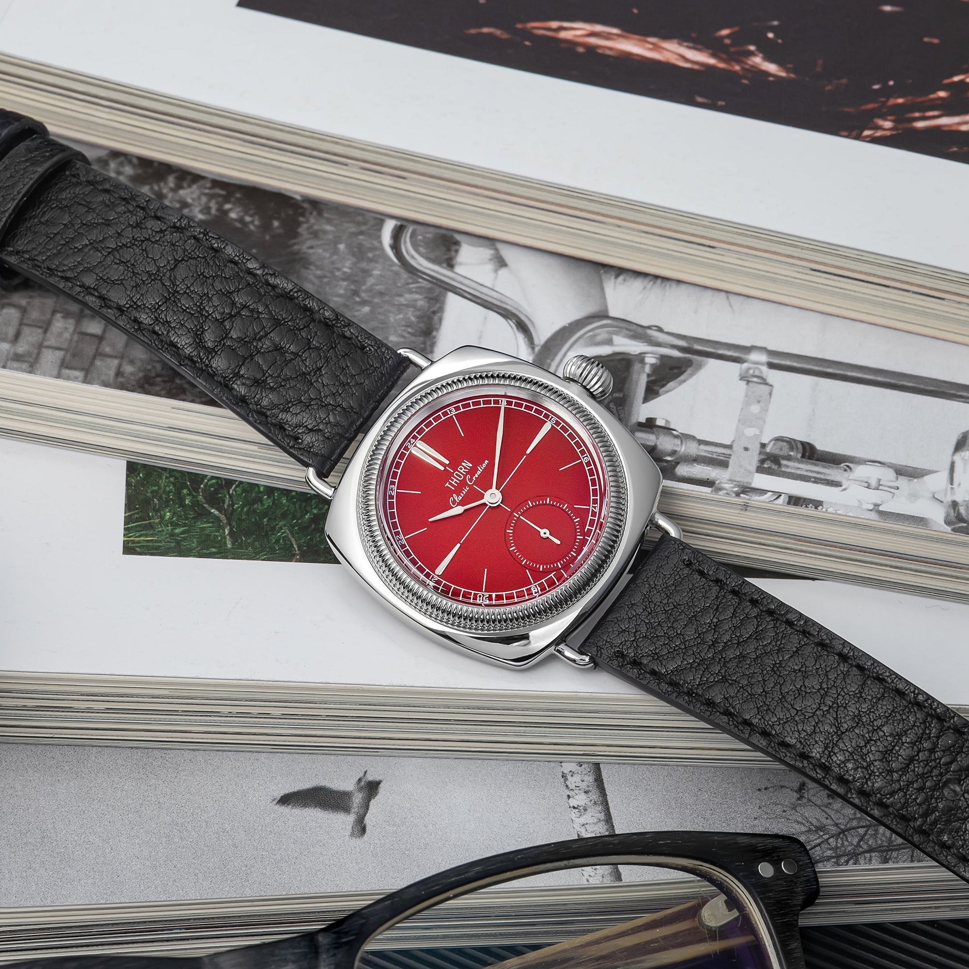 T017 Retro Cushion Couple's Watch, Seiko Quartz Movement, Sapphire Glass Dial, 100m Water Resistance, Unisex, Classic Design