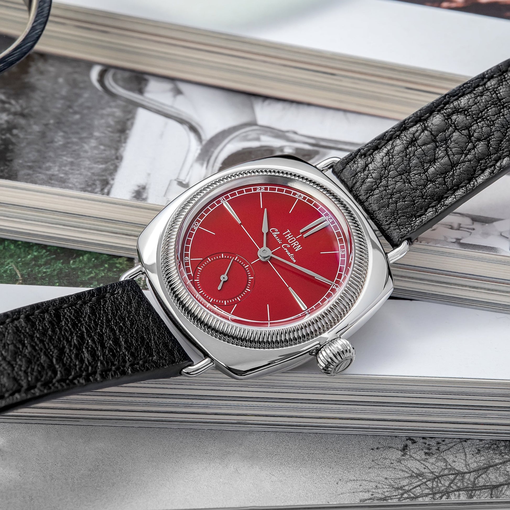 T017 Retro Cushion Couple's Watch, Seiko Quartz Movement, Sapphire Glass Dial, 100m Water Resistance, Unisex, Classic Design