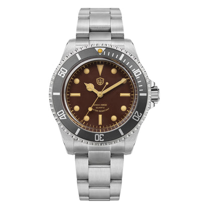 Watchdives WD5514Q 40mm quartz dive watch, WD5514Q quartz diver product photograph, case side view, 316L stainless steel bracelet.