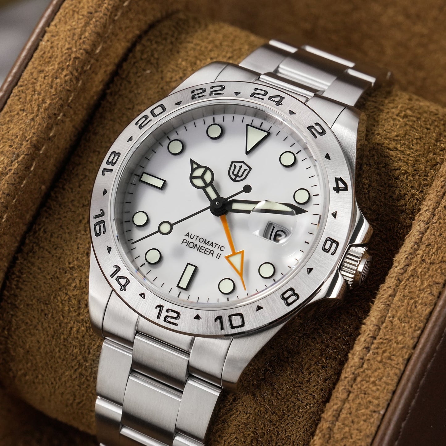 Watchdives WD1993 40mm 6460 GMT Watch