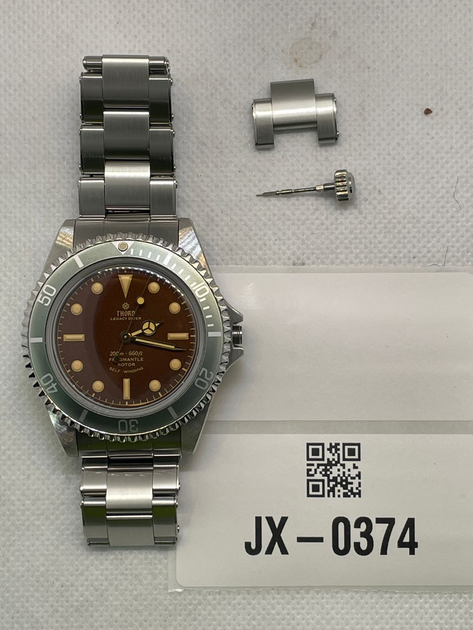 ★US Pre-Owned★ Thorn T023 V2 40mm Vintage Diver (Detached Crown)