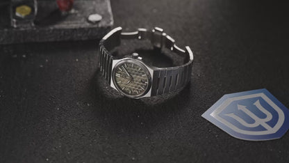 Watchdives WDC0001 PREMIER black forest mother-of-pearl dial video, Miyota 9015 date movement