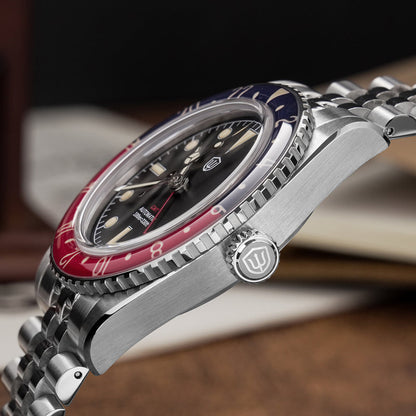 Watchdives WD6542 38mm GMT Men Watch