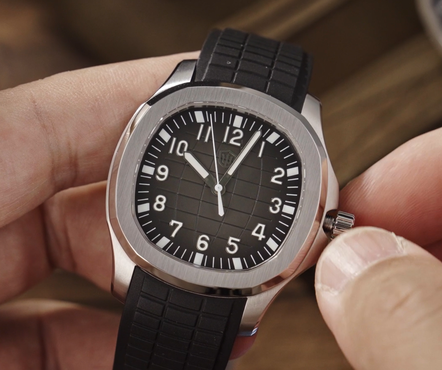Watchdives WD008 38mm VH31 Slim Sport Watch