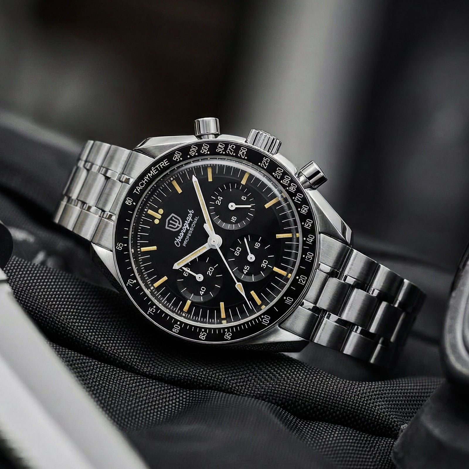 Watchdives 39mm VK63 Chronograph Watch WD1863- Classic Collection