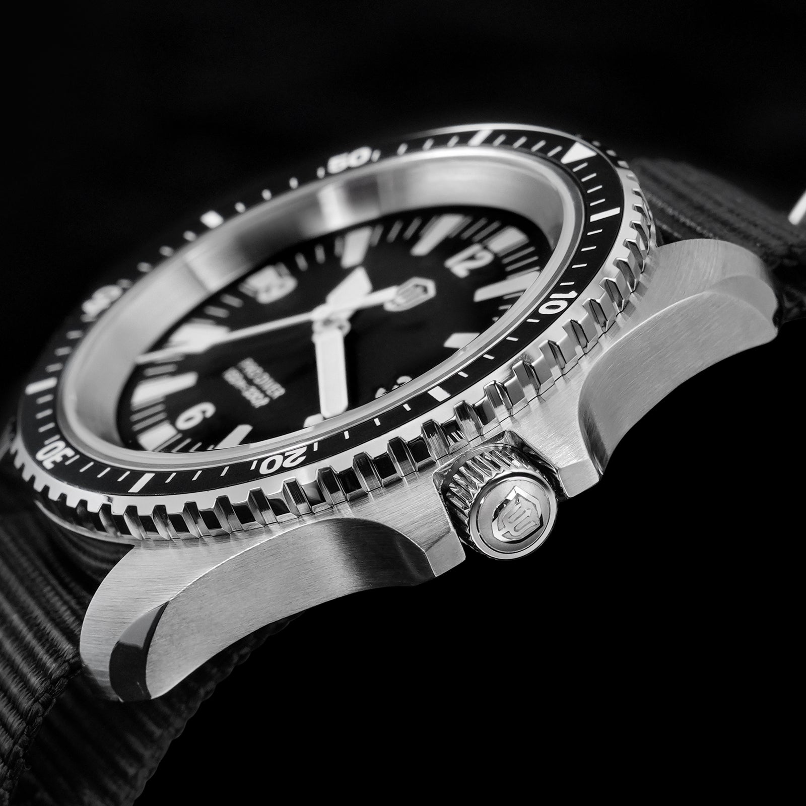 Watchdives WD1980 VH31 Military Diver Watch V3 – Thorn Watch