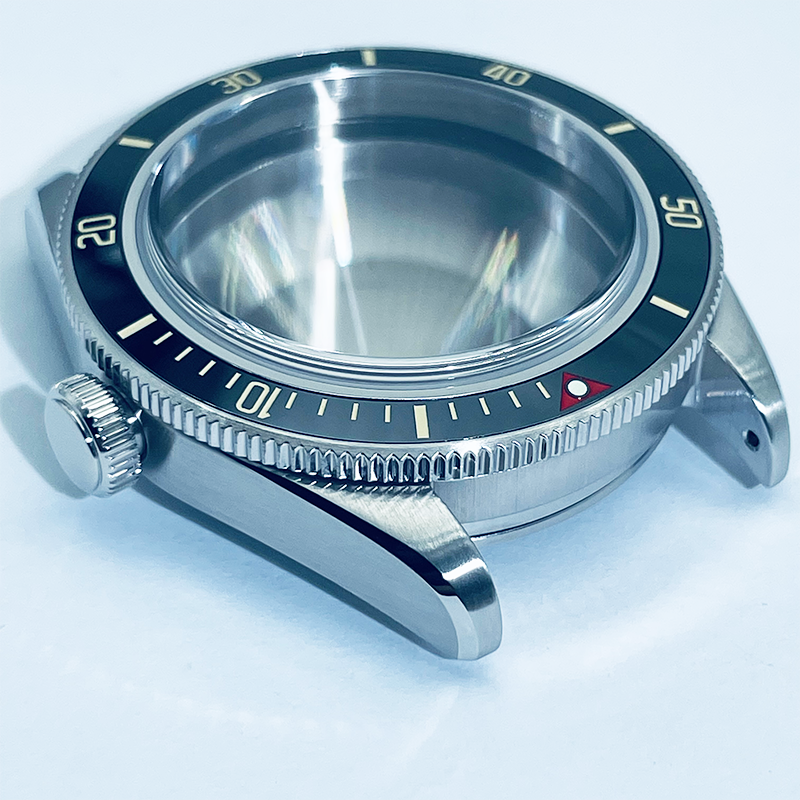 BOITIER, CARRURE ACIER MONTRES DE PLONGEES HOMMES DIVERS AVEC LUNETTE Unidirectionnelle O44mm BOITIER, CARRURE ACIER MONTRES DE PLONGEES HOMMES DIVERS AVEC LUNETTE Unidirectionnelle O44mm